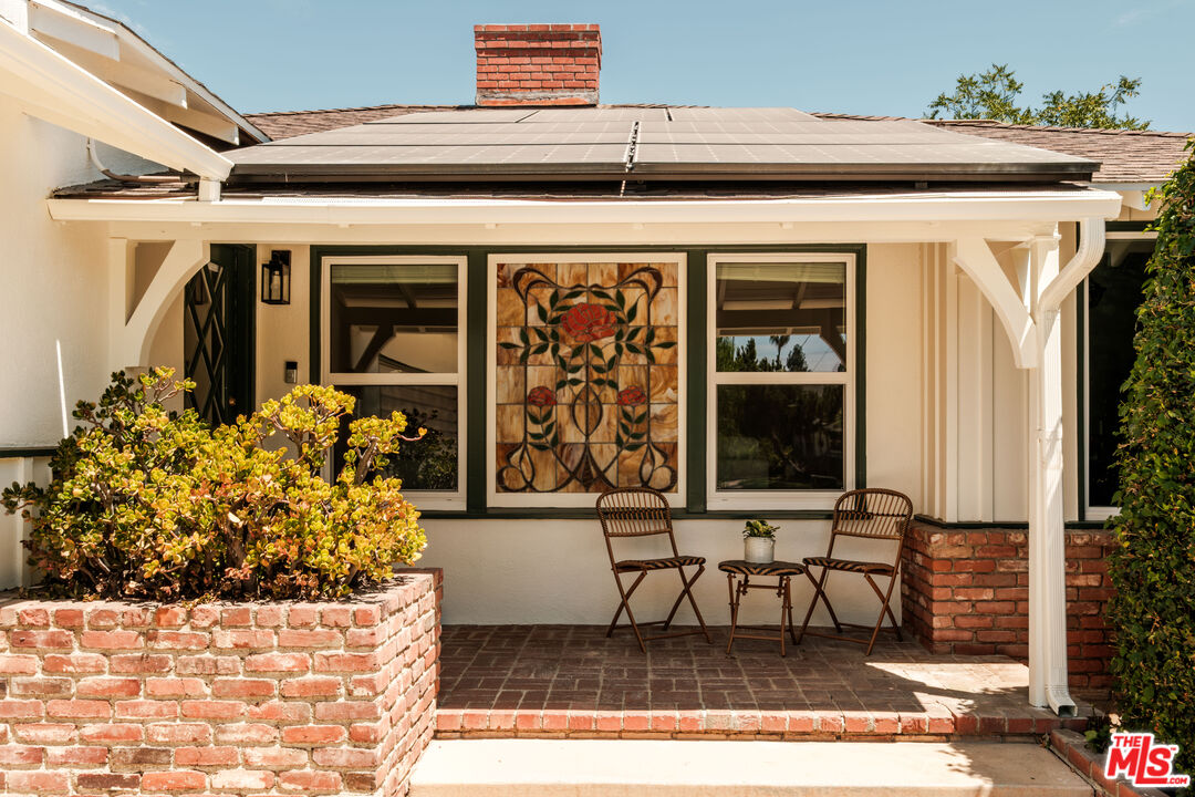 Property photo for 5640 Greenbush Ave, Los Angeles, CA