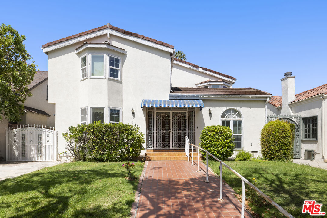 Property photo for 127 S Poinsettia Pl, Los Angeles, CA