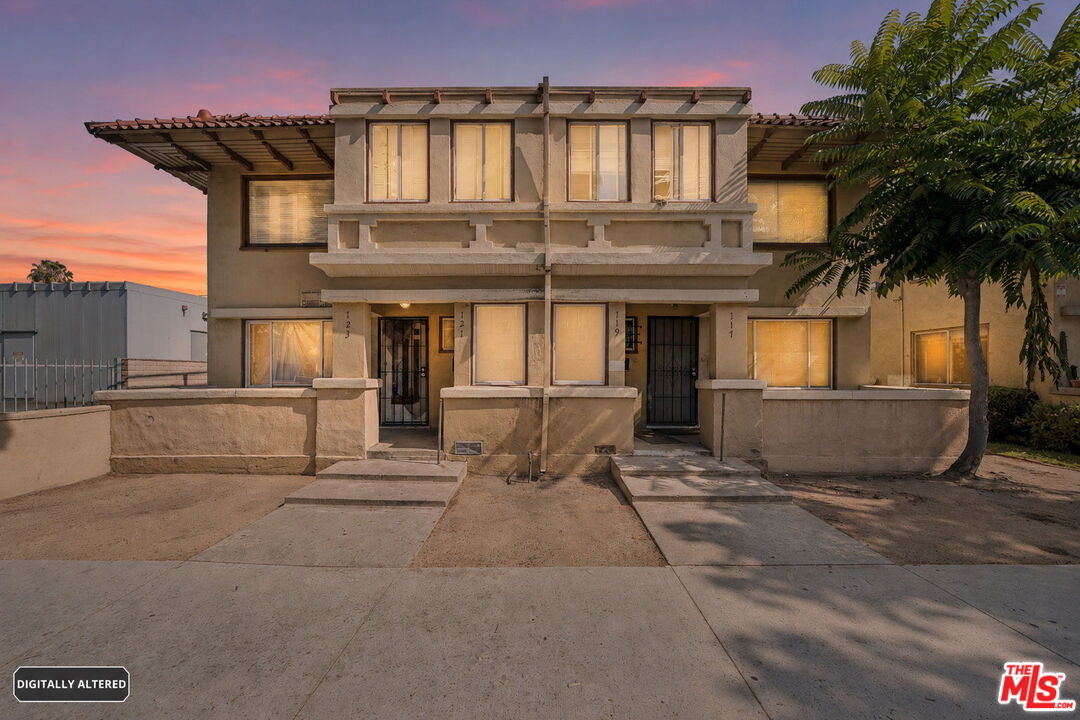 Property photo for 117 W 9th St, Long Beach, CA