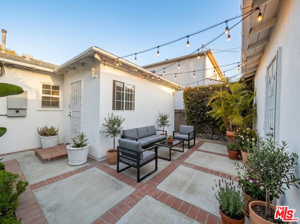 Property photo for 2926 Glenn Ave, #GuestHouse, Santa Monica, CA
