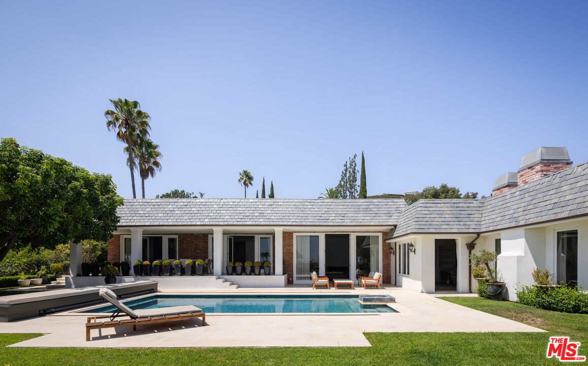 Property photo for 520 Stonewood Dr, Beverly Hills, CA