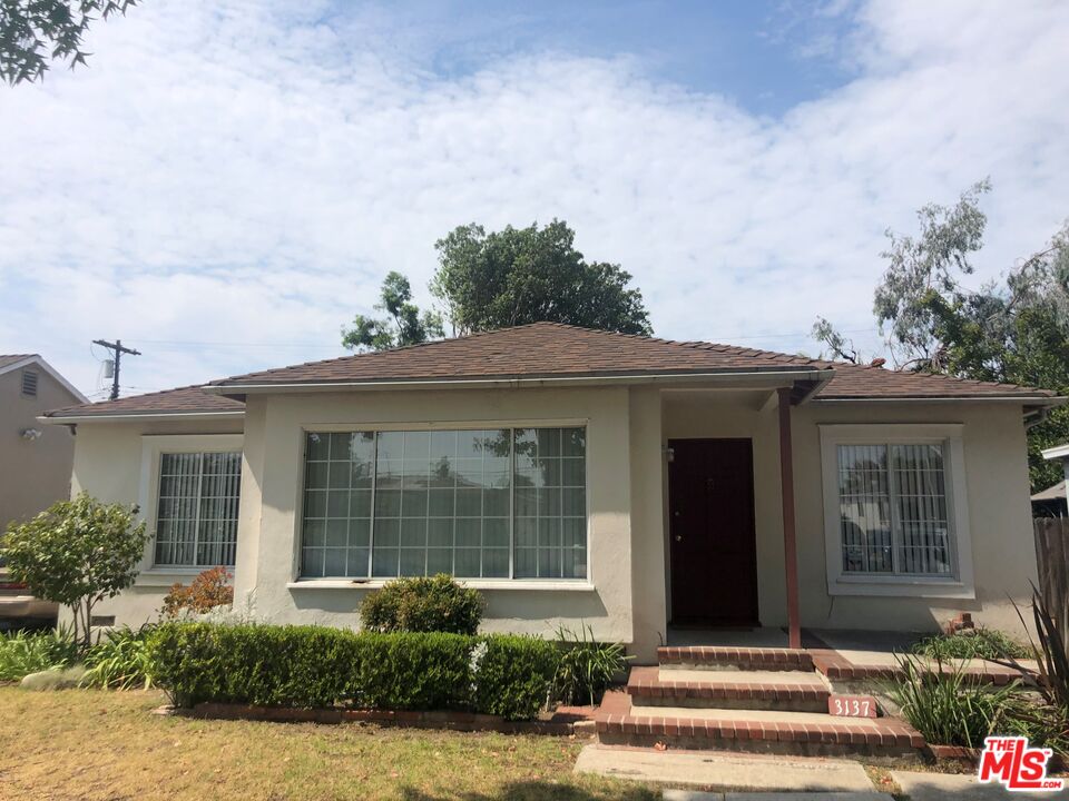 Property photo for 3137 S Bentley Ave, Los Angeles, CA