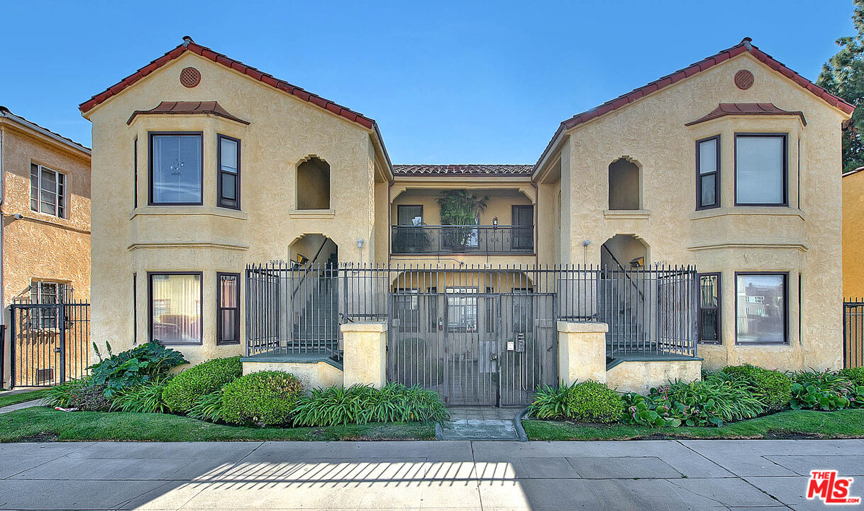 Property photo for 3008 Stocker St, Los Angeles, CA