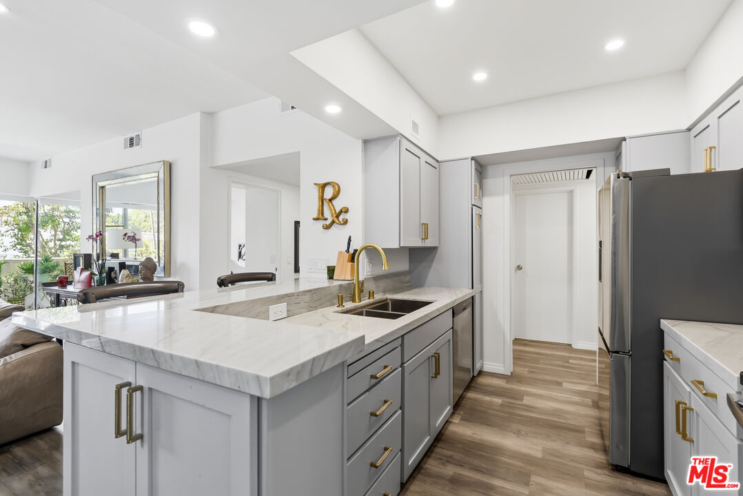 Property photo for 7135 Hollywood Blvd, #206, Los Angeles, CA