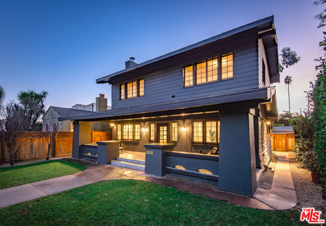 Property photo for 2417 Walgrove Ave, Los Angeles, CA