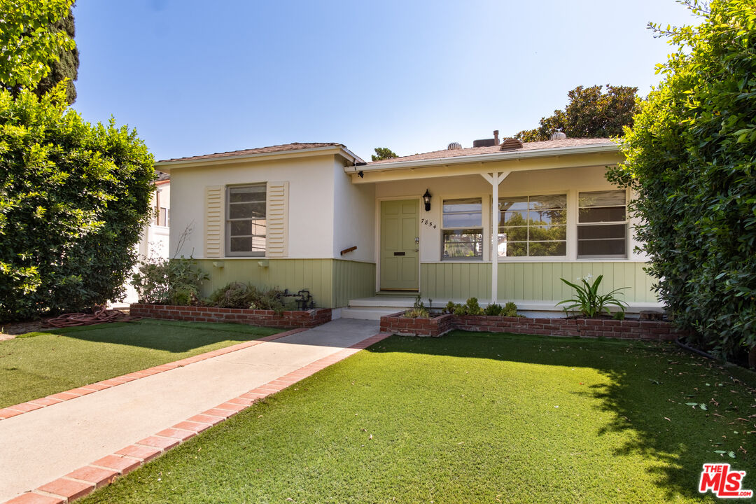 Property photo for 7854 Agnes Ave, Los Angeles, CA