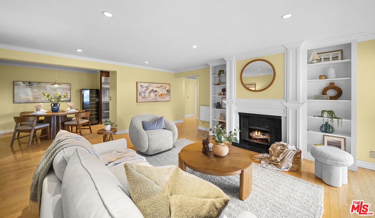 Property photo for 630 Idaho Ave, #204, Santa Monica, CA