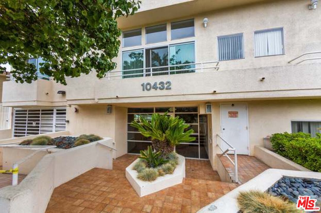 Property photo for 10432 Eastborne Ave, #304, Los Angeles, CA