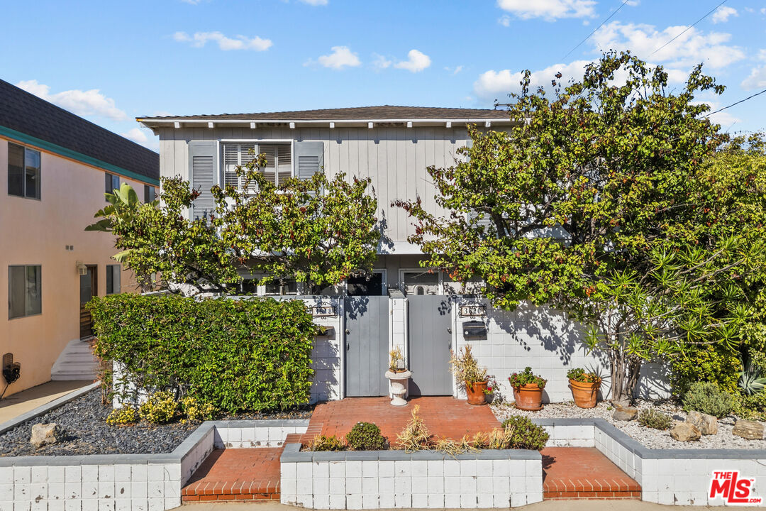 Property photo for 3620 Pacific Ave, Los Angeles, CA