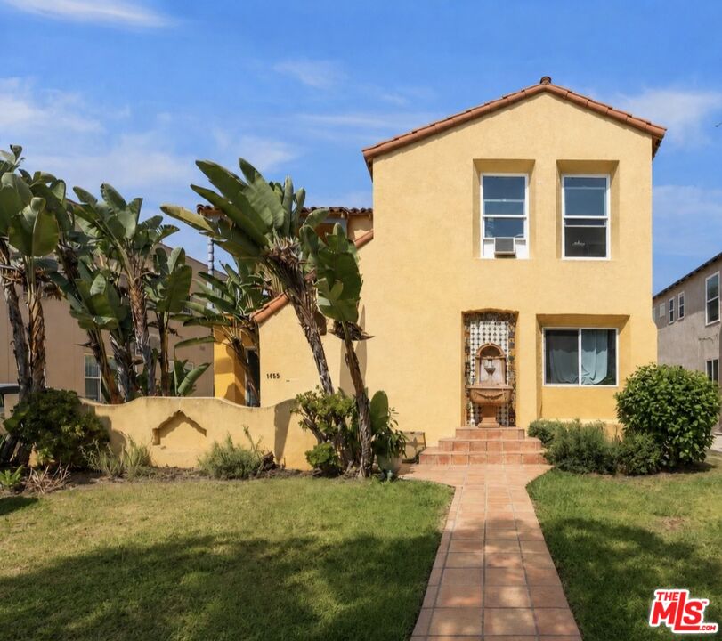 Property photo for 1453 S Bedford St, Los Angeles, CA