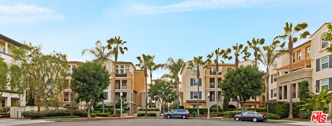 Property photo for 12975 Agustin Pl, #217, Playa Vista, CA