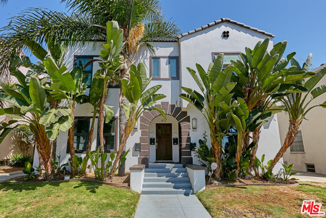 Property photo for 614 N Genesee Ave, Los Angeles, CA