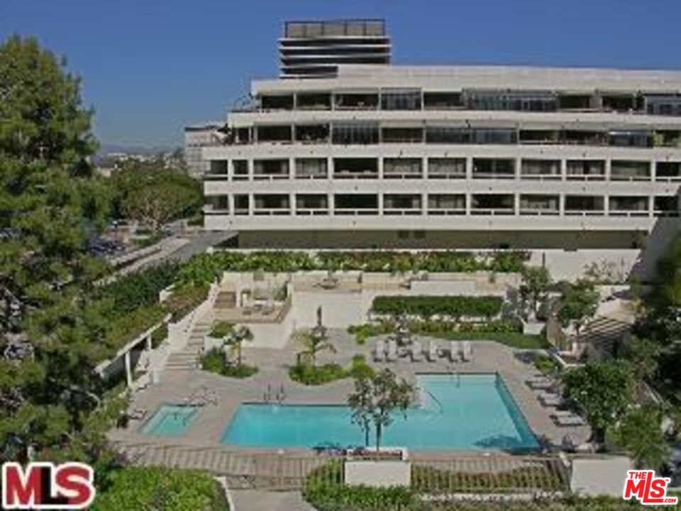 Property photo for 121 S Hope St, #510, Los Angeles, CA