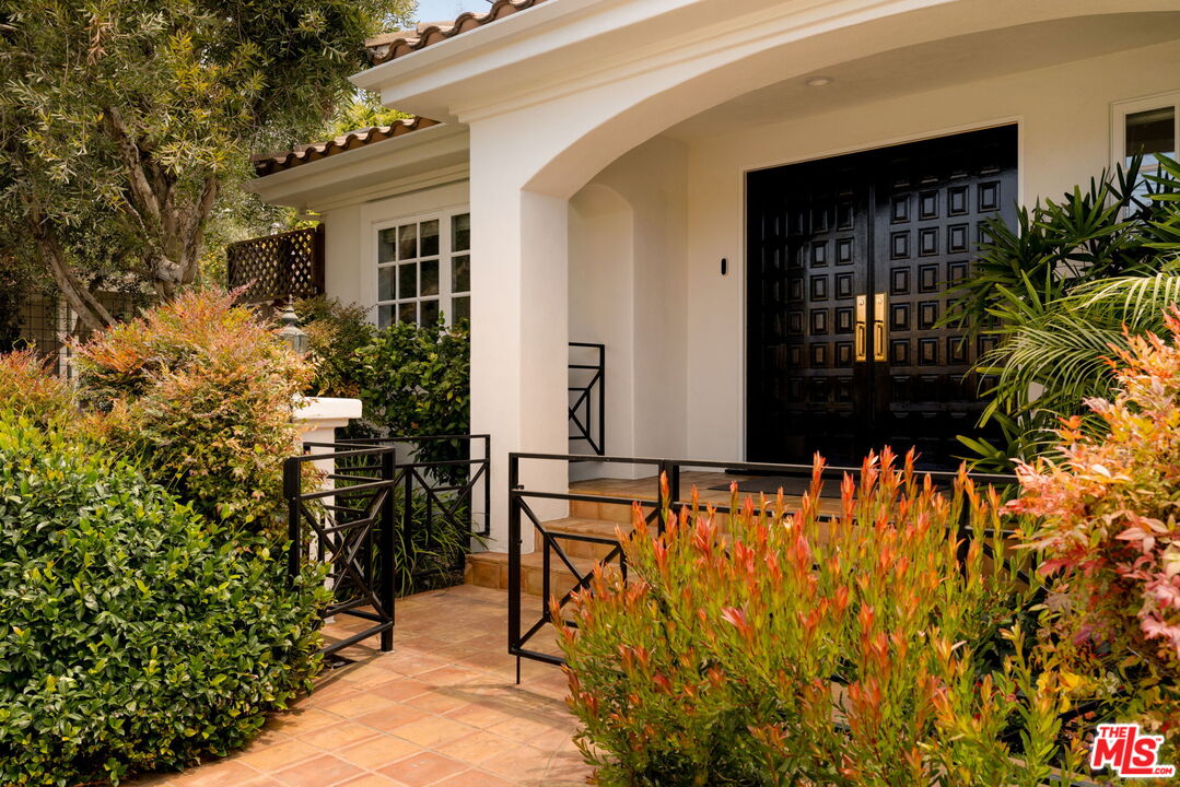 Property photo for 3214 Pearl St, Santa Monica, CA