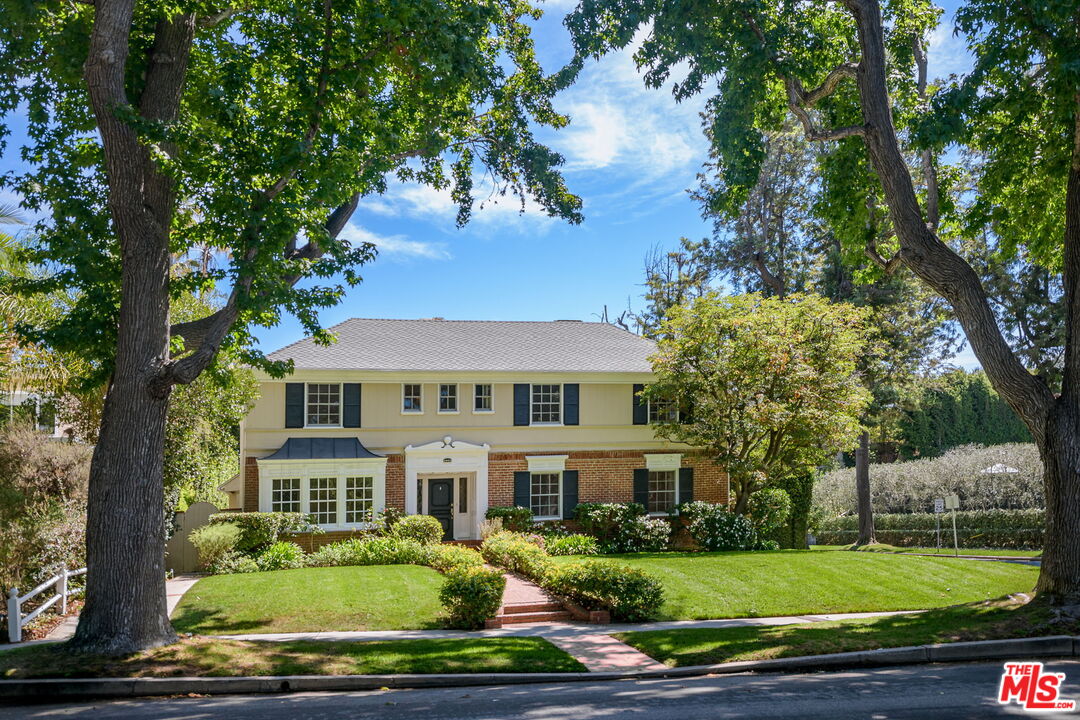 Property photo for 336 Loring Ave, Los Angeles, CA