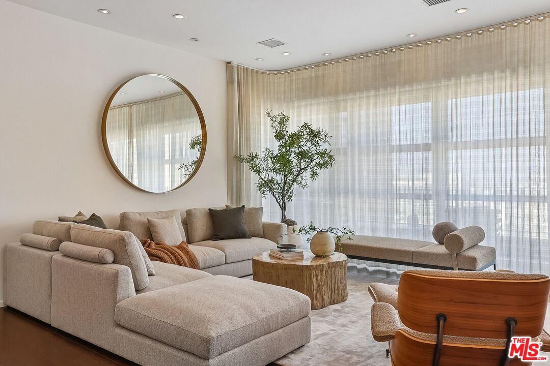 Property photo for 1645 N Vine St, #911, Los Angeles, CA