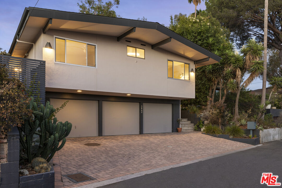 Property photo for 3842 Cazador St, Los Angeles, CA