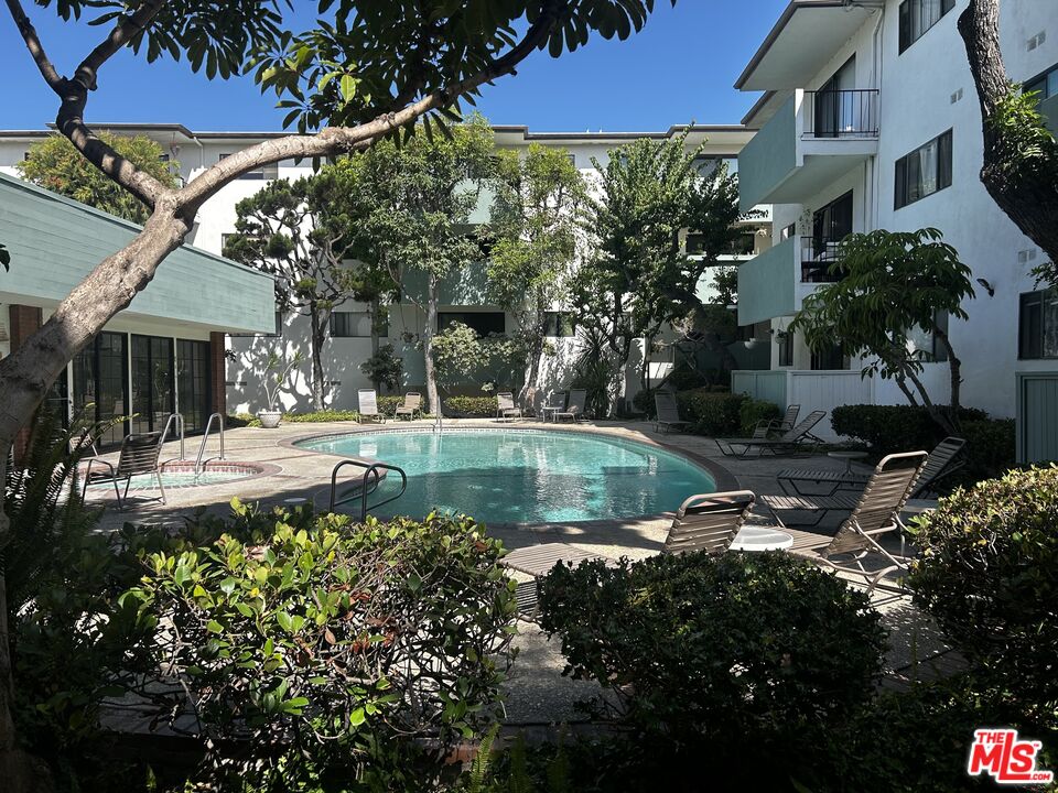 Property photo for 5000 S Centinela Ave, #214, Los Angeles, CA