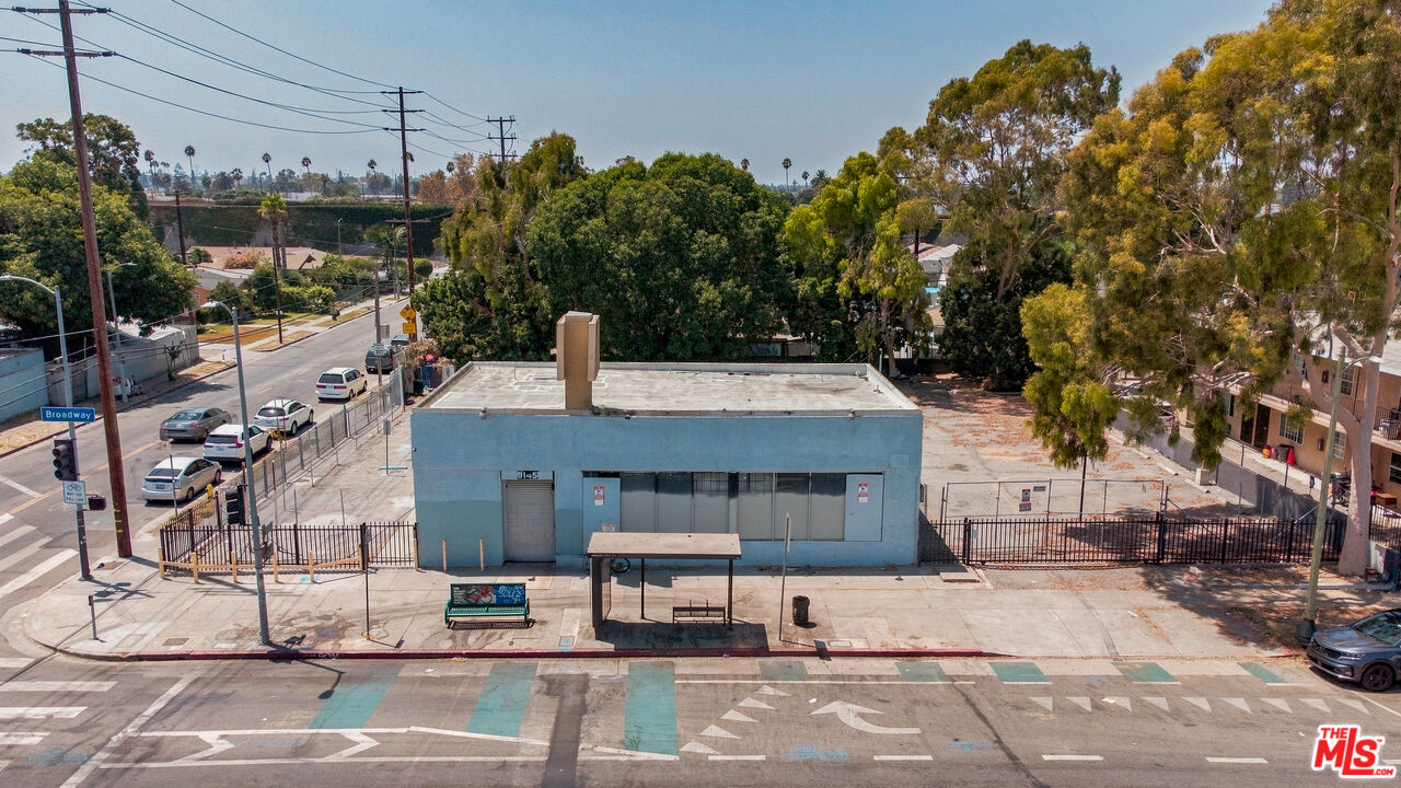 Property photo for 9145 S Broadway, Los Angeles, CA