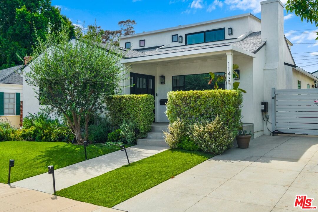 Property photo for 11439 Chenault St, Los Angeles, CA