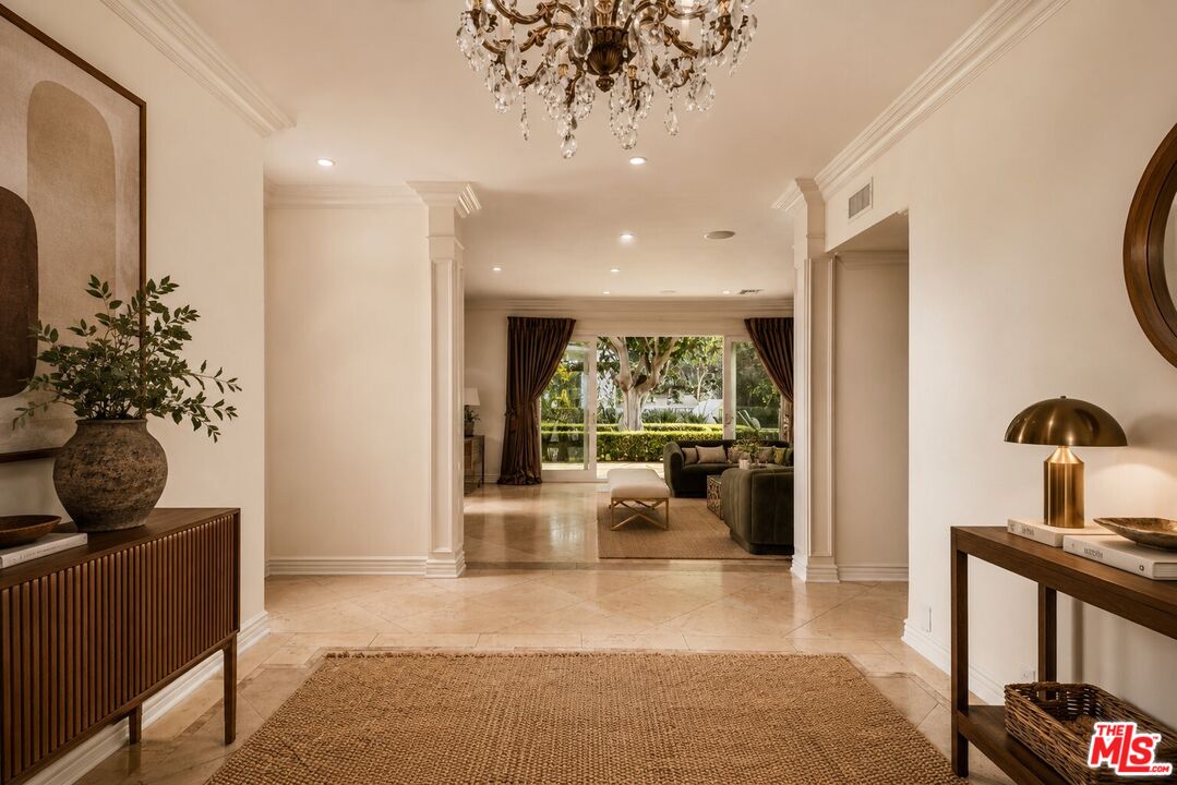Property photo for 1915 Loma Vista Dr, Beverly Hills, CA