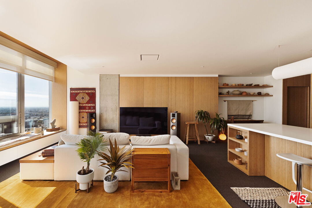 Property photo for 1155 S Grand Ave, #2107, Los Angeles, CA
