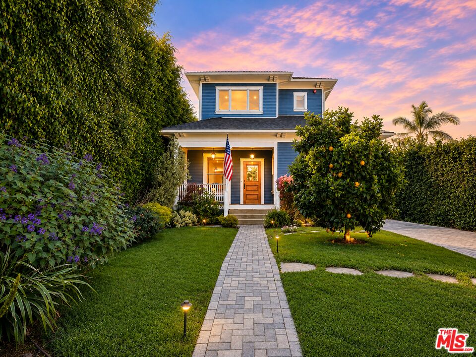 Property photo for 713 Bay St, Santa Monica, CA