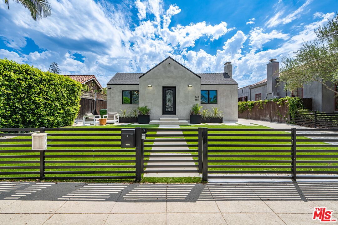 Property photo for 348 S Orange Dr, Los Angeles, CA