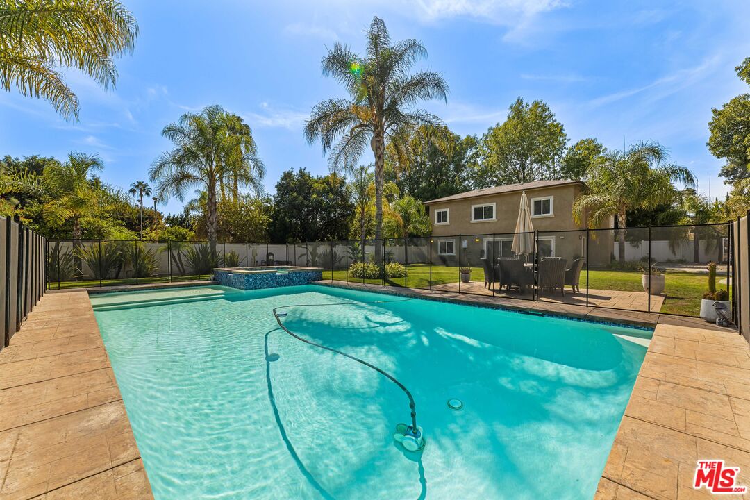 Property photo for 8817 Encino Ave, Los Angeles, CA