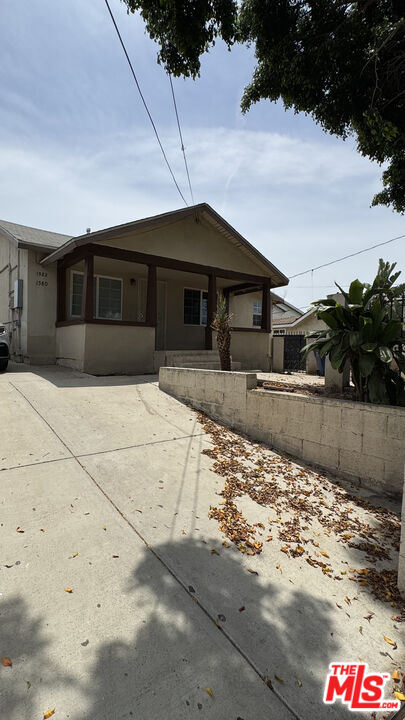 Property photo for 1582 Ricardo St, Los Angeles, CA