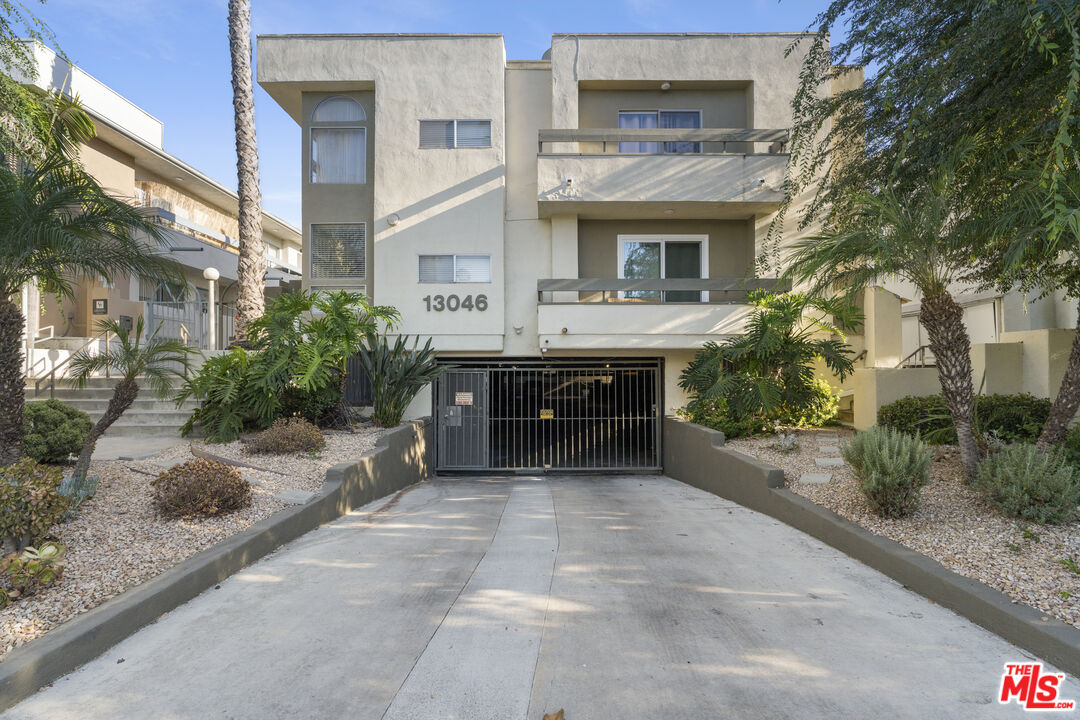 Property photo for 13046 Moorpark St, #204, Los Angeles, CA