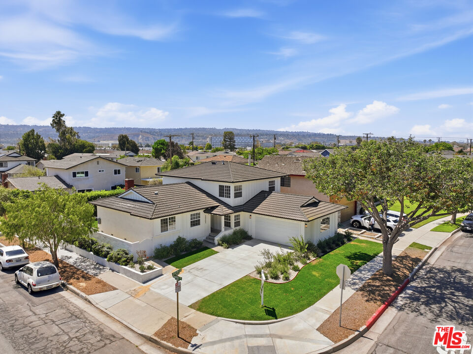 Property photo for 23205 Juniper Ave, Torrance, CA