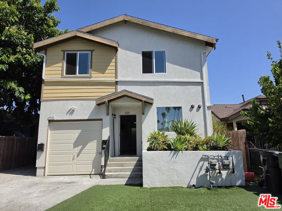 Property photo for 4422 S Wilton Pl, Los Angeles, CA