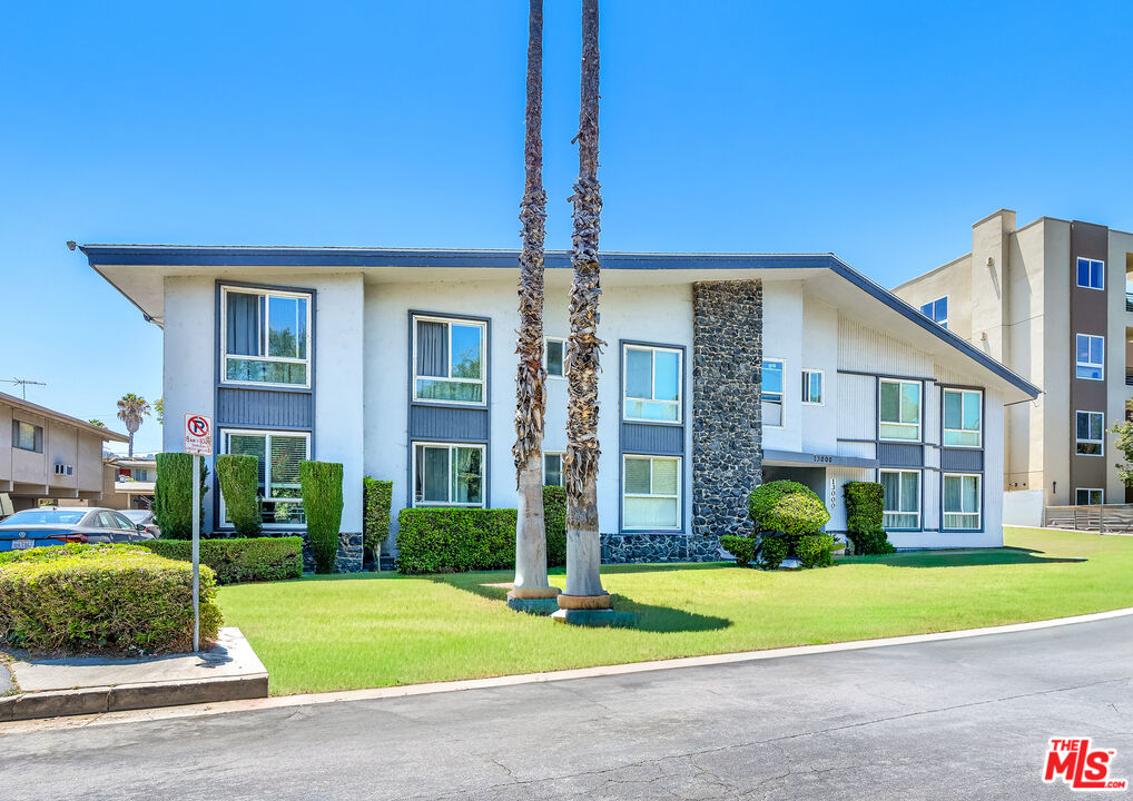 Property photo for 13000 Valleyheart Dr, Los Angeles, CA