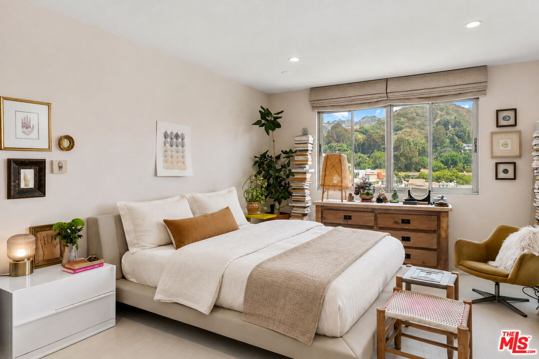 Property photo for 7250 Franklin Ave, #903, Los Angeles, CA