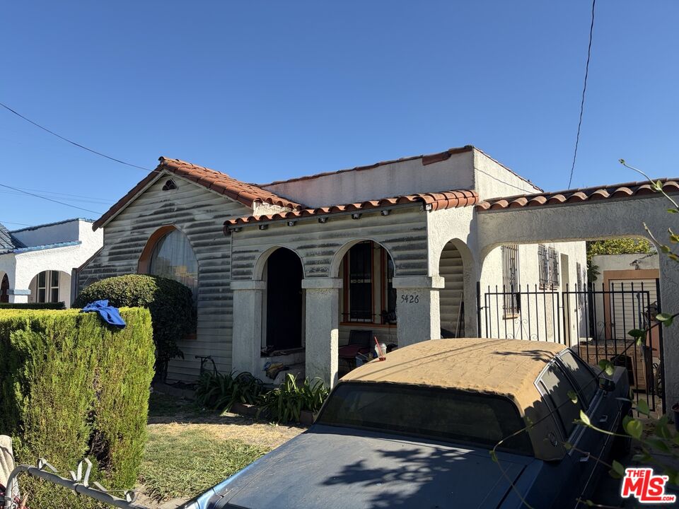 Property photo for 5426 Homeside Ave, Los Angeles, CA