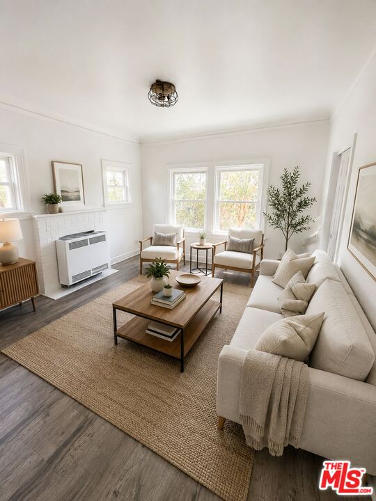 Property photo for 2315 1/2 Lucerne Ave, #1, Los Angeles, CA