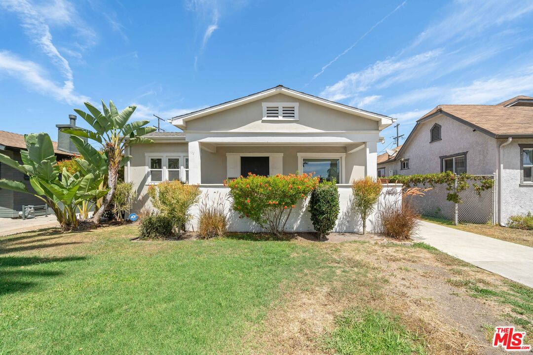 Property photo for 1821 W 42nd Pl, Los Angeles, CA