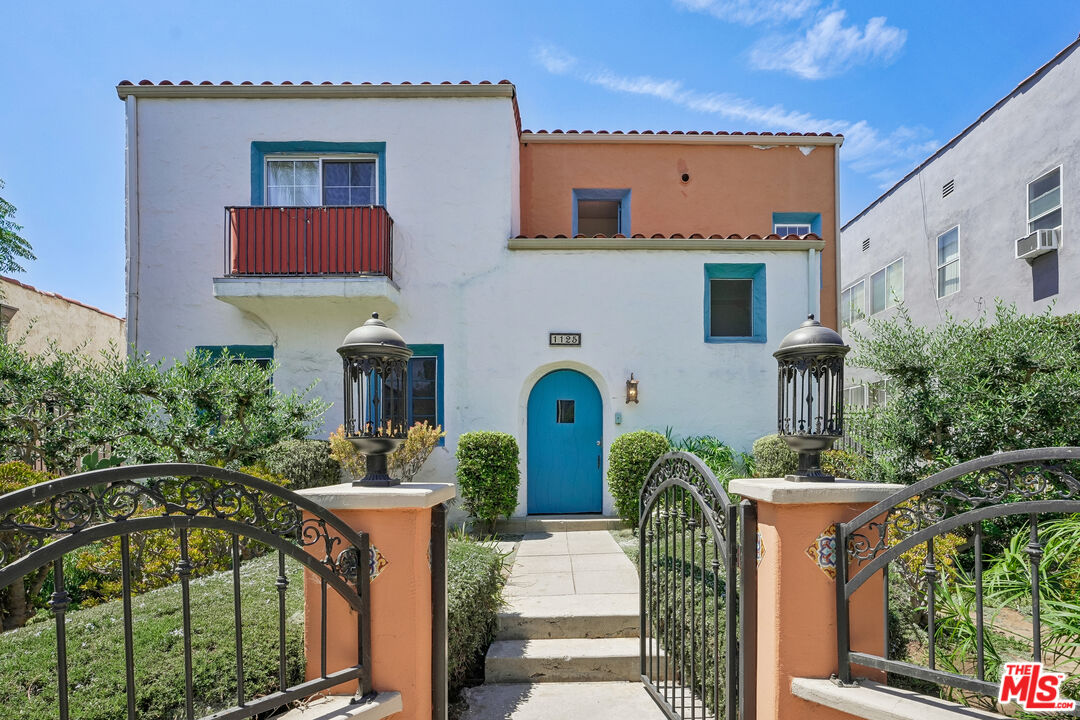 Property photo for 1125 N New Hampshire Ave, Los Angeles, CA