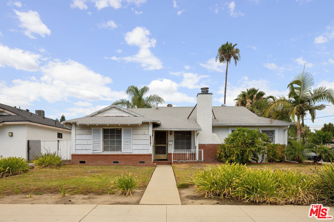 Property photo for 15201 Devonshire St, Los Angeles, CA