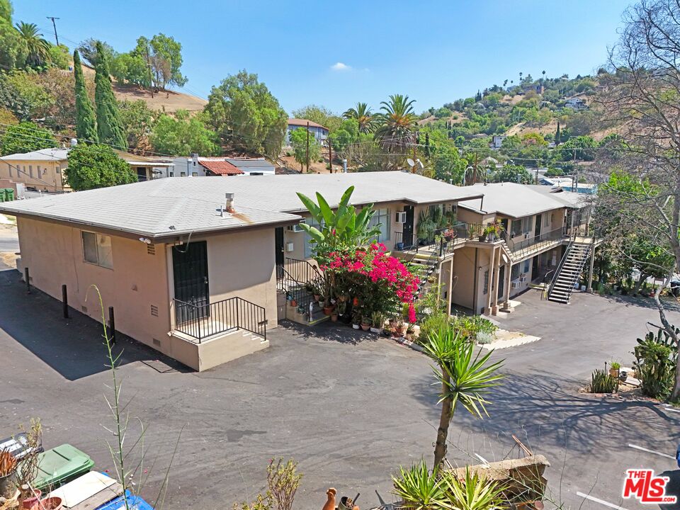 Property photo for 2931 Lincoln Park Ave, Los Angeles, CA