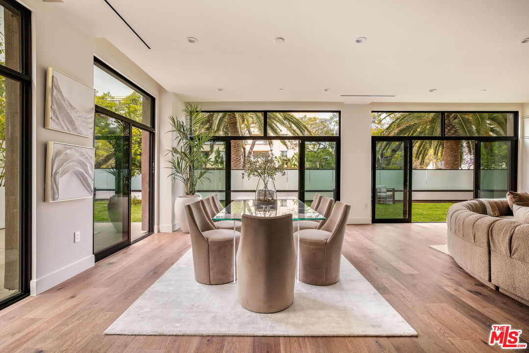 Property photo for 425 N Palm Dr, #103, Beverly Hills, CA