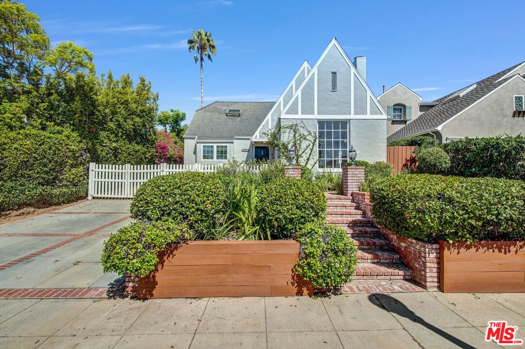 Property photo for 10449 Holman Ave, Los Angeles, CA