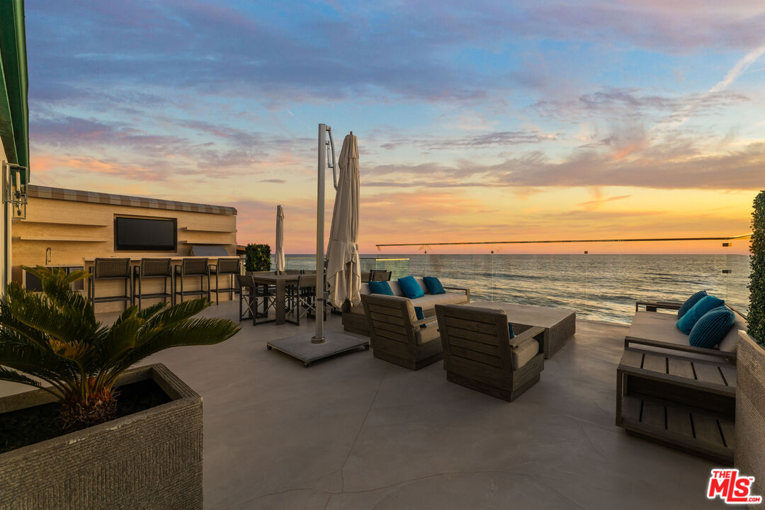 Property photo for 42580 Pacific Coast Hwy, Malibu, CA