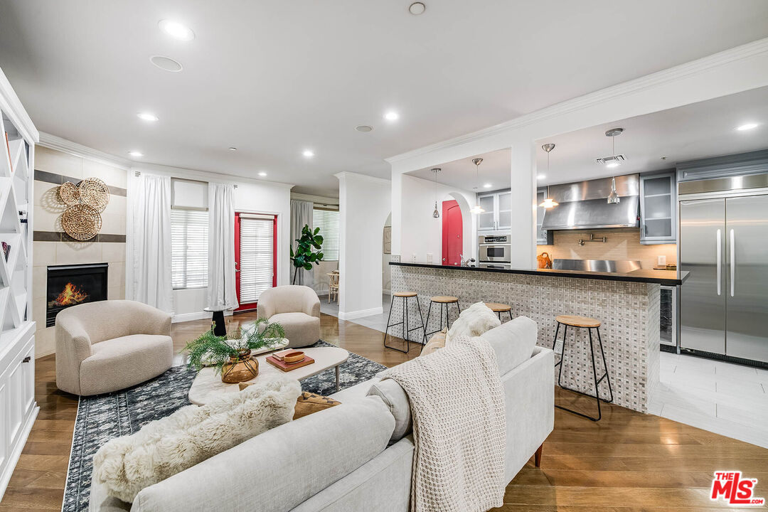 Property photo for 4805 Bellflower Ave, #104, Los Angeles, CA