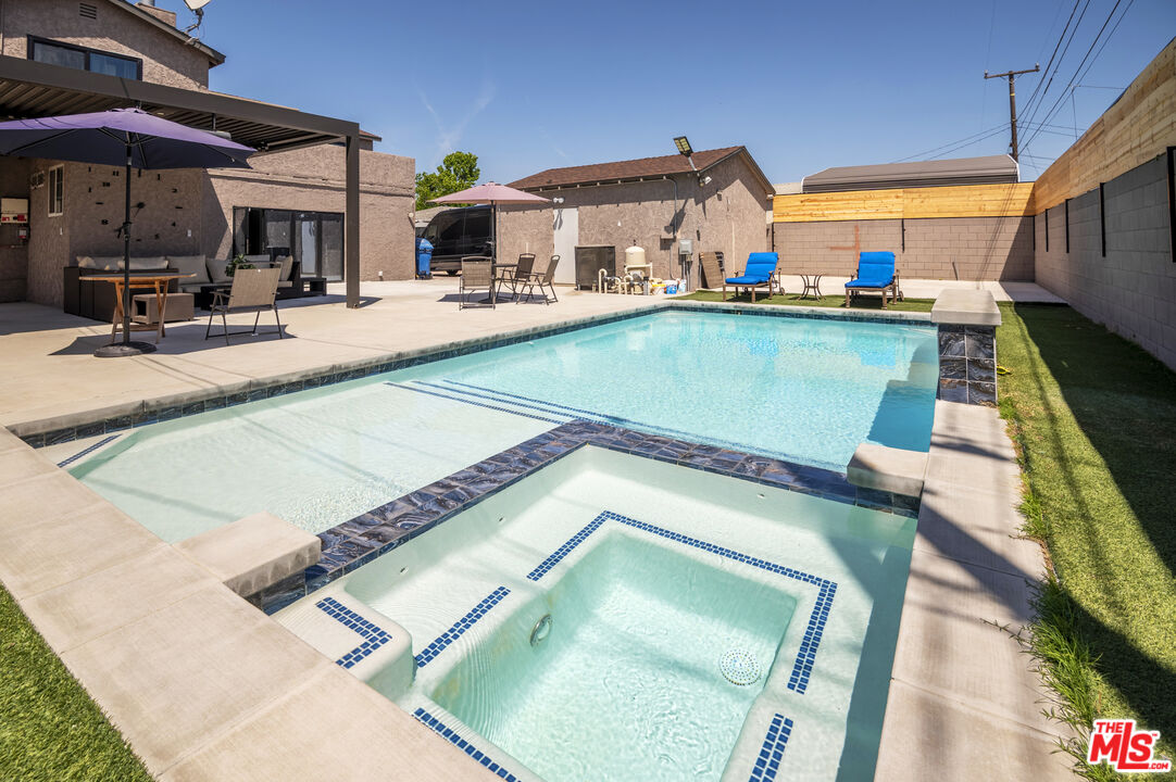 Property photo for 9410 S 4th Ave, Inglewood, CA