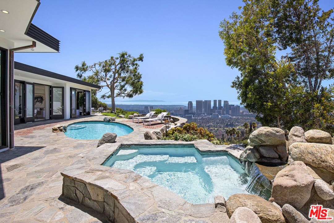 Property photo for 9302 Nightingale Dr, Los Angeles, CA