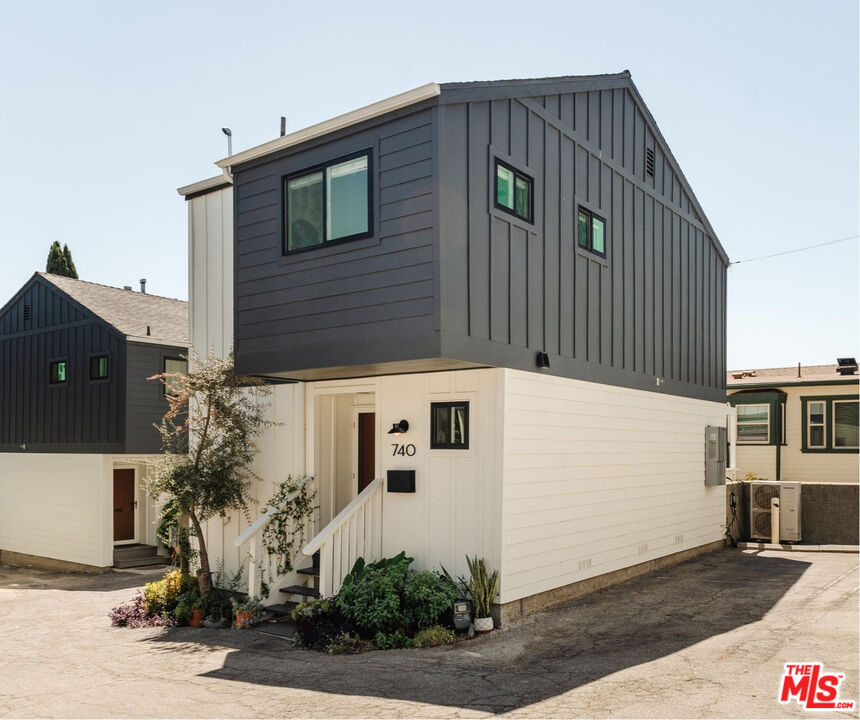 Property photo for 740 N Dillon St, Los Angeles, CA