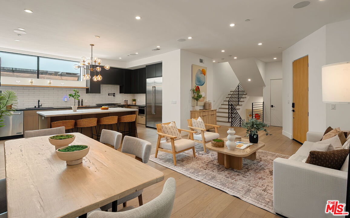 Property photo for 1927 18th St, #B, Santa Monica, CA