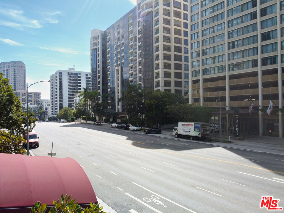 Property photo for 10747 Wilshire Blvd, #PH4, Los Angeles, CA